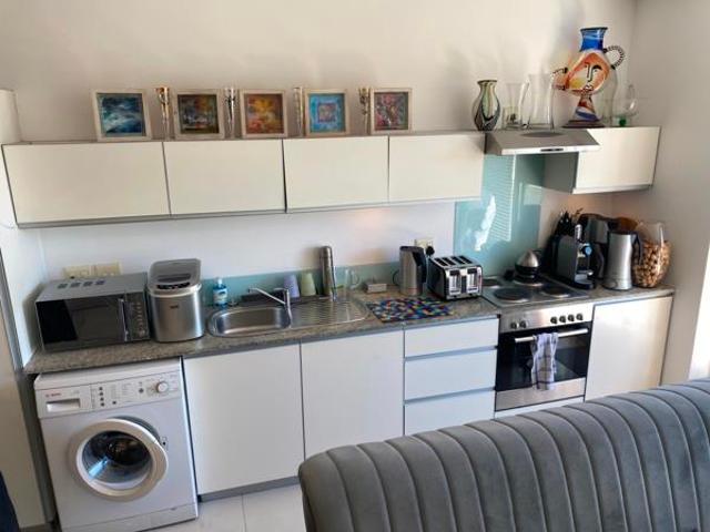 Apartment for sale in Cape Town, Western Cape