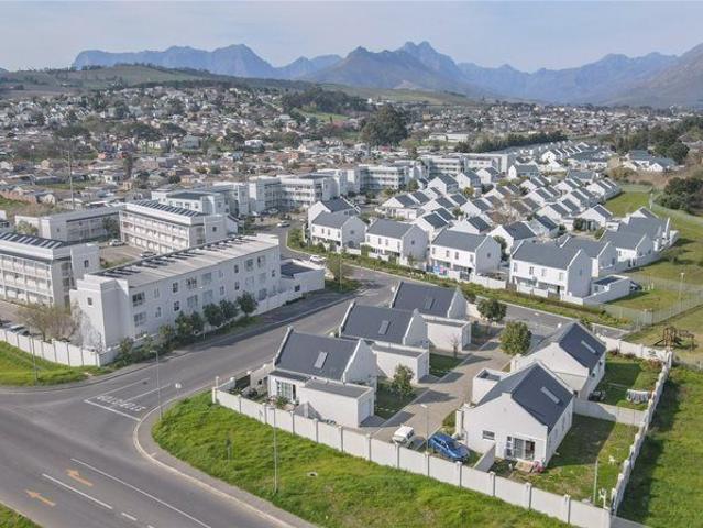 Apartment for rent in Pniel, Western Cape