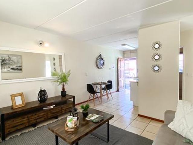 Apartment for rent in Jansenpark, City of Ekurhuleni Metropolitan Municipality
