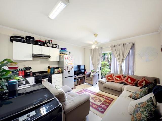 Apartment for sale in Princess Grant, Kwazulu-natal