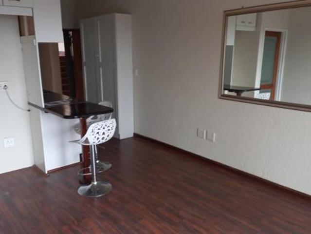 Apartment for rent in West Rand Garden estates, Westonaria Local Municipality