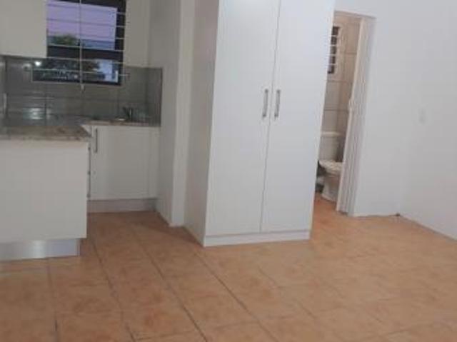 Apartment for rent in Nooitgedacht, Gauteng