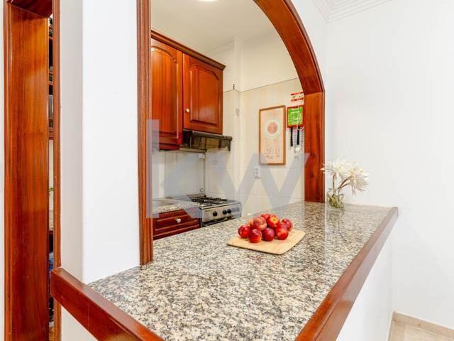 Apartamento alugar em Santo António da Caparica, Almada