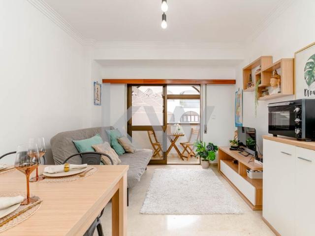 Apartamento alugar em Santo António da Caparica, Almada