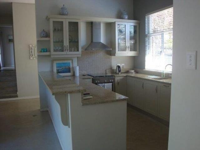 Apartment for rent in Seaview, Kwazulu-natal