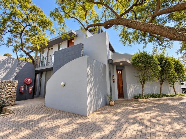 Apartment for sale in Johannesburg, City of Johannesburg Metropolitan Municipality