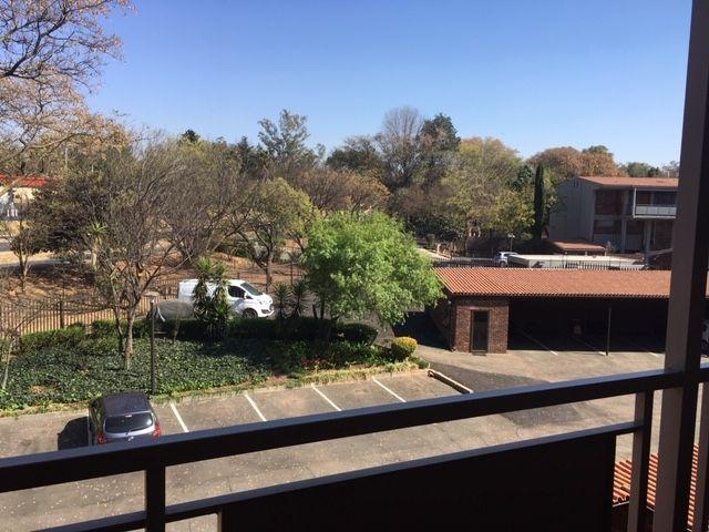 Apartment for sale in Vosloorus, Gauteng