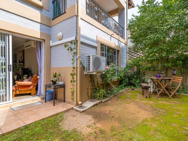 Apartment for sale in Alexandra, Gauteng