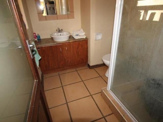 Apartment for sale in Dr Kenneth Kaunda, North West