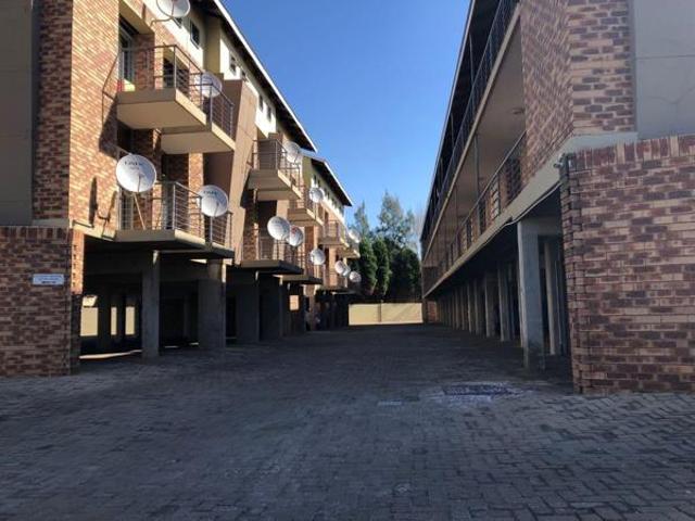 Apartment for sale in Dr Kenneth Kaunda, North West