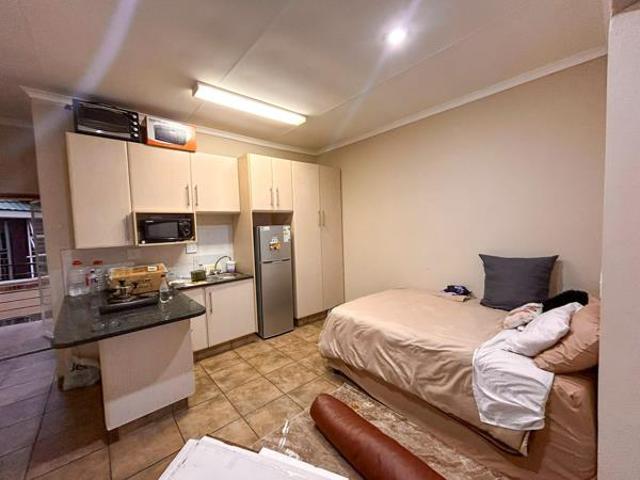 Apartment for sale in Dr Kenneth Kaunda, North West