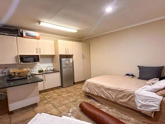 Apartment for sale in Dr Kenneth Kaunda, North West