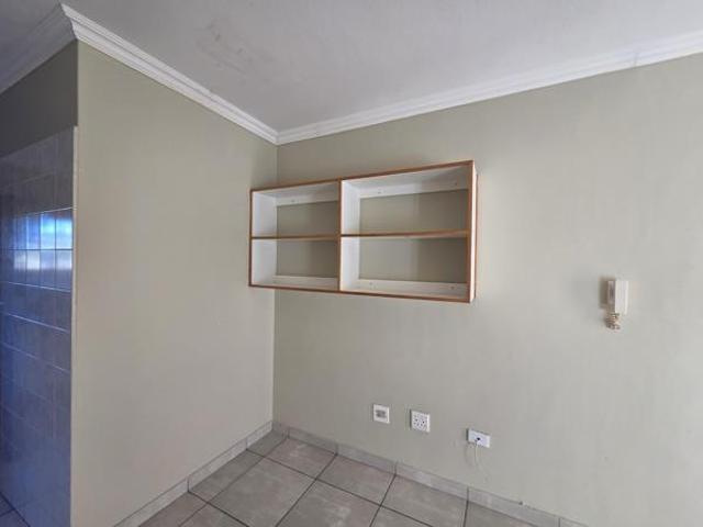 Apartment for sale in Dr Kenneth Kaunda, North West