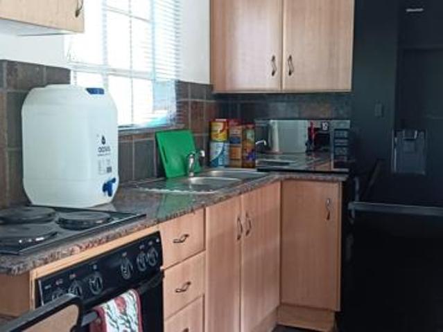 Apartment for sale in Potchefstroom, Tlokwe Local Municipality