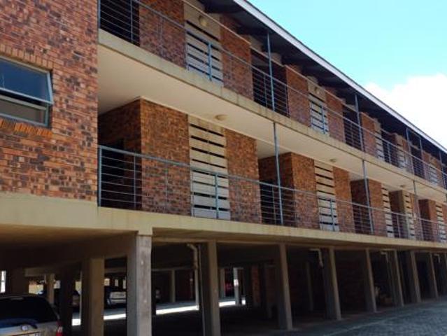 Apartment for sale in Dr Kenneth Kaunda, North West