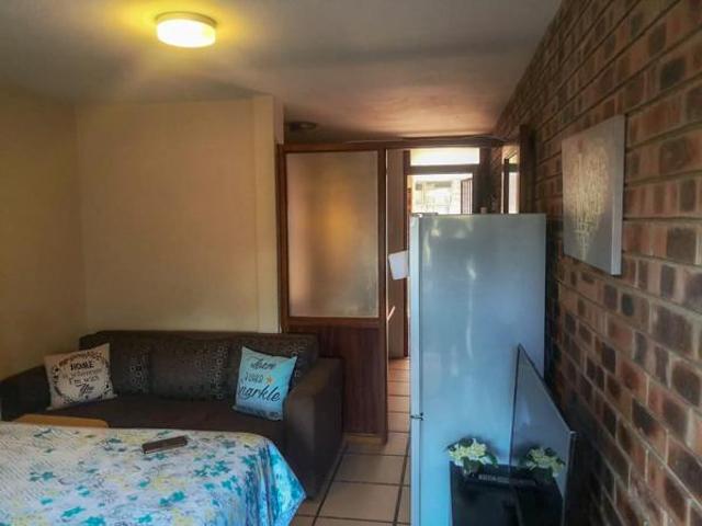 Apartment for sale in Dr Kenneth Kaunda, North West