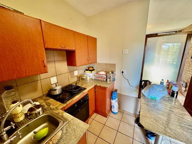 Apartment for sale in Dr Kenneth Kaunda, North West