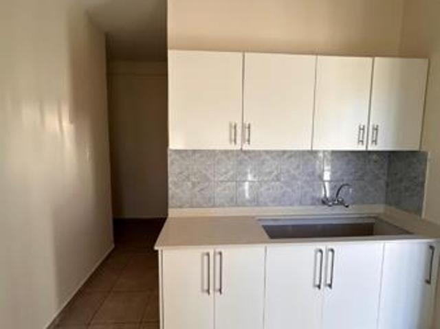 Apartment for rent in Mount Moreland, Kwazulu-natal