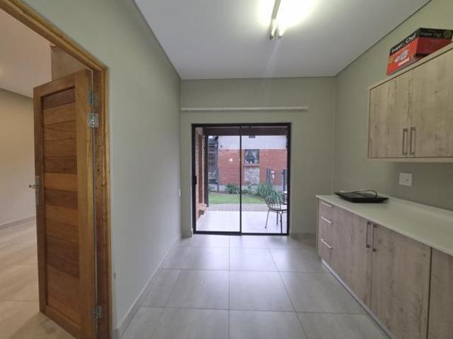 Apartment for sale in Dr Kenneth Kaunda, North West