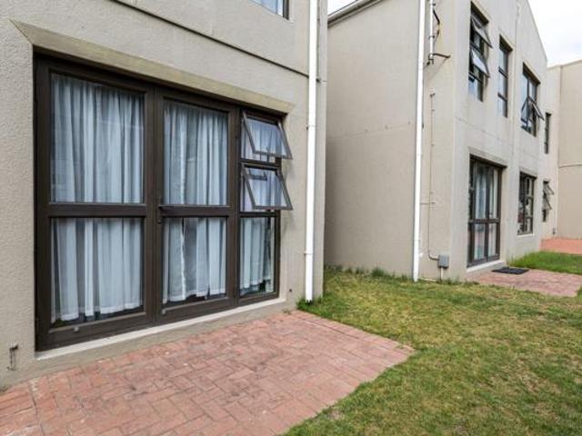 Apartment for sale in Cape Town, Western Cape