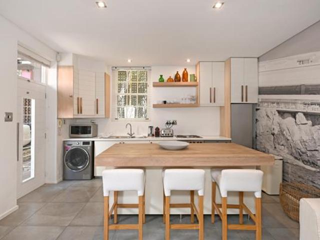 Apartment for rent in Cape Town, Western Cape