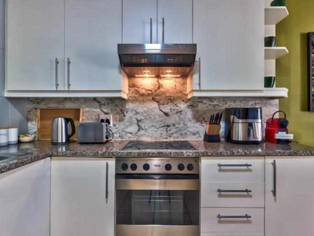 Apartment for rent in Cape Town, Western Cape