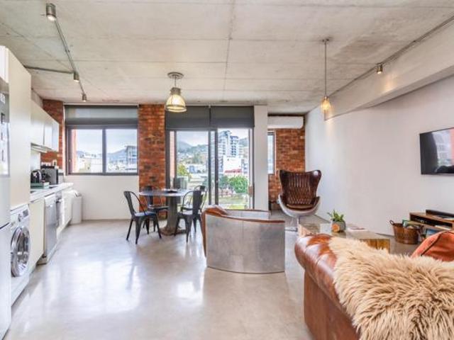 Apartment for sale in Cape Town, Western Cape