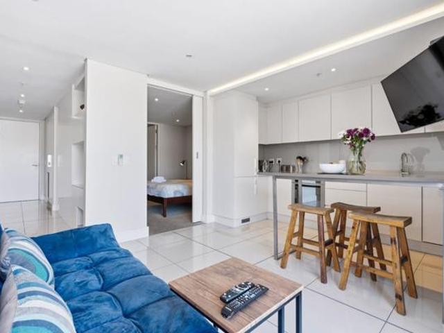 Apartment for sale in Cape Town, Western Cape