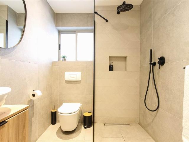 Apartment for sale in Cape Town, Western Cape