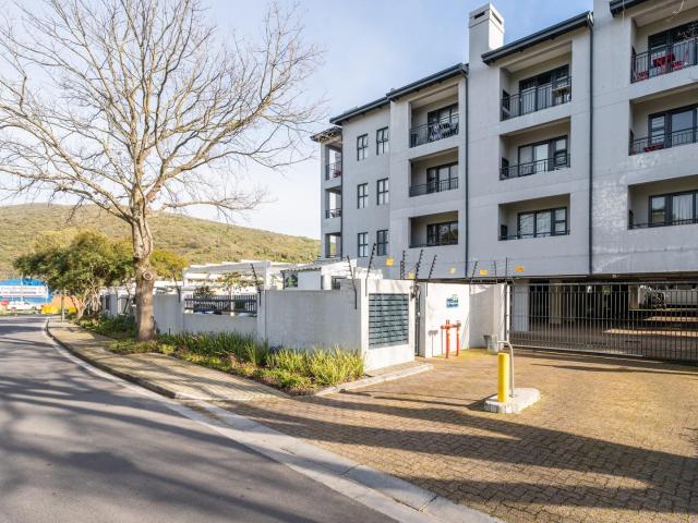 Apartment for sale in Pniel, Western Cape