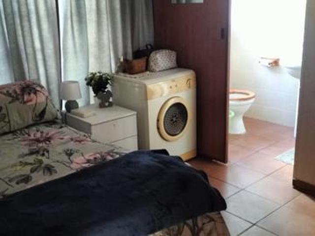 Apartment for sale in Potchefstroom, Tlokwe Local Municipality