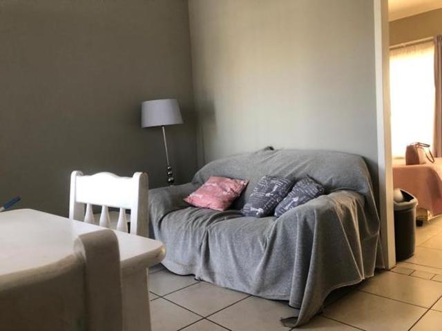 Apartment for sale in Dr Kenneth Kaunda, North West