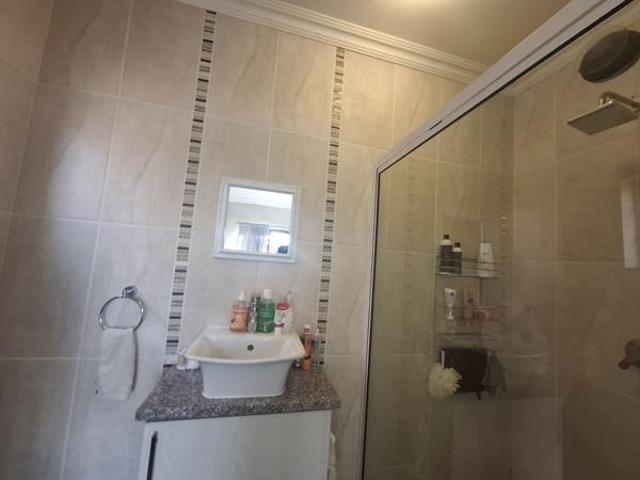 Apartment for sale in Dr Kenneth Kaunda, North West