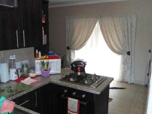 Apartment for sale in Dr Kenneth Kaunda, North West