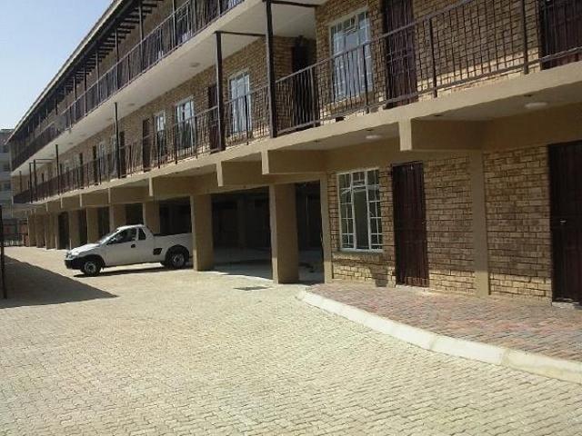 Apartment for sale in Dr Kenneth Kaunda, North West