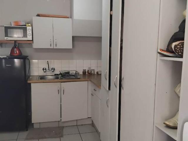 Apartment for sale in Dr Kenneth Kaunda, North West