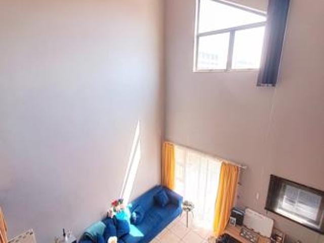 Apartment for sale in Dr Kenneth Kaunda, North West