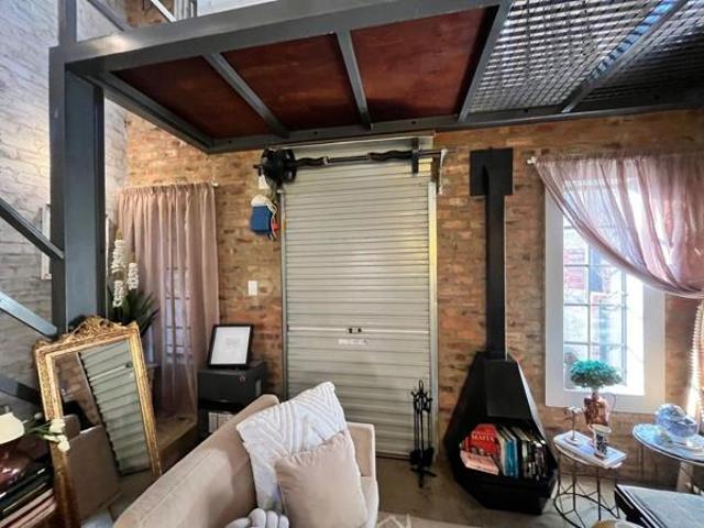 Apartment for sale in Dr Kenneth Kaunda, North West
