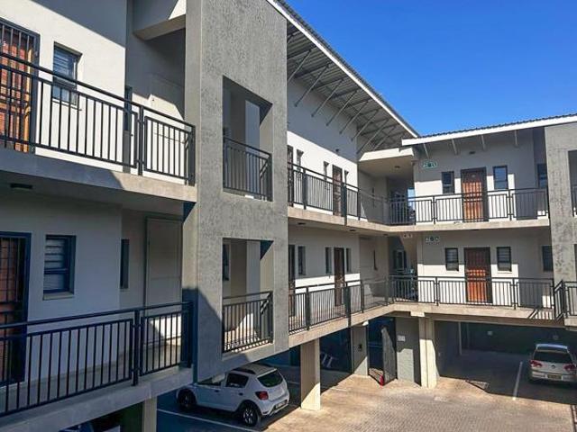 Apartment for sale in Dr Kenneth Kaunda, North West