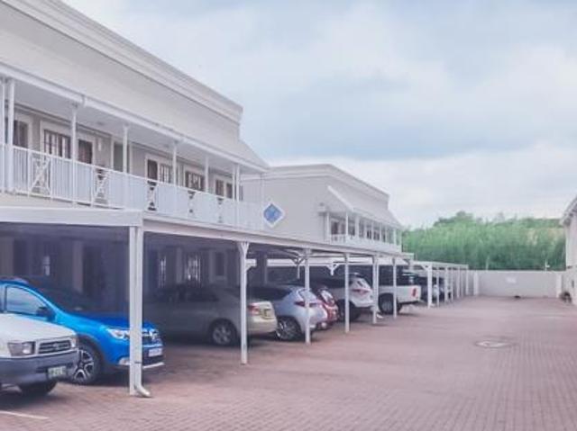 Apartment for sale in Dr Kenneth Kaunda, North West