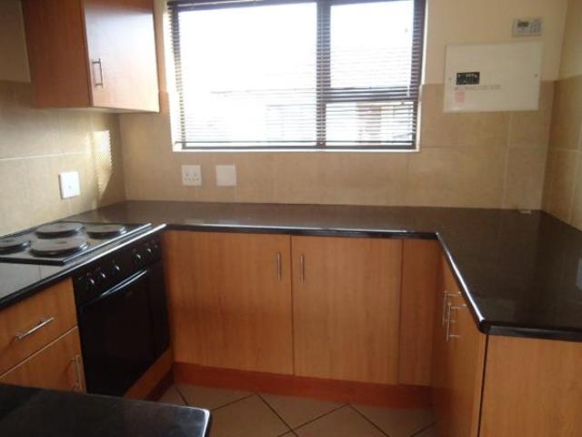 Apartment for sale in Dr Kenneth Kaunda, North West
