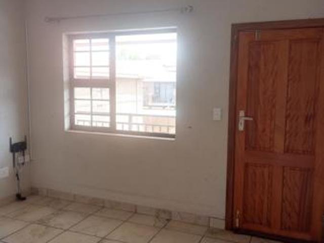 Apartment for sale in Dr Kenneth Kaunda, North West
