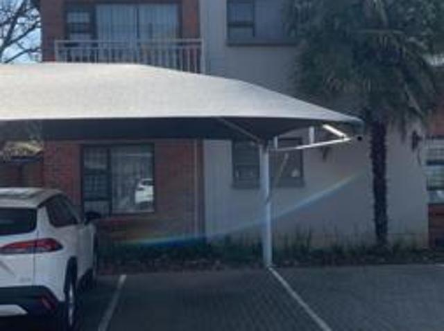 Apartment for sale in Dr Kenneth Kaunda, North West