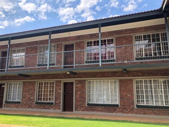 Apartment for sale in Dr Kenneth Kaunda, North West