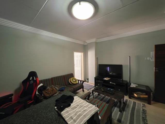 Apartment for sale in Potchefstroom, Tlokwe Local Municipality