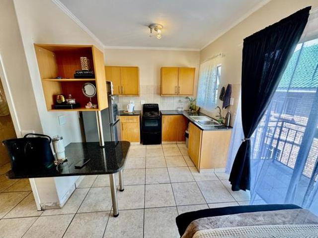Apartment for sale in Dr Kenneth Kaunda, North West