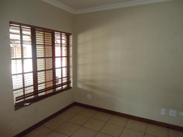 Apartment for rent in Dr Kenneth Kaunda, North West