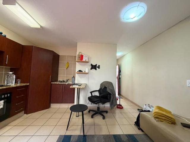 Apartment for sale in Dr Kenneth Kaunda, North West