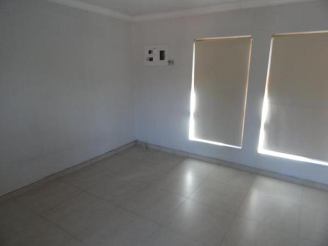 Apartment for rent in Potchefstroom, Tlokwe Local Municipality