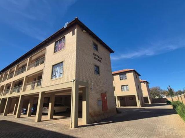 Apartment for sale in Dr Kenneth Kaunda, North West